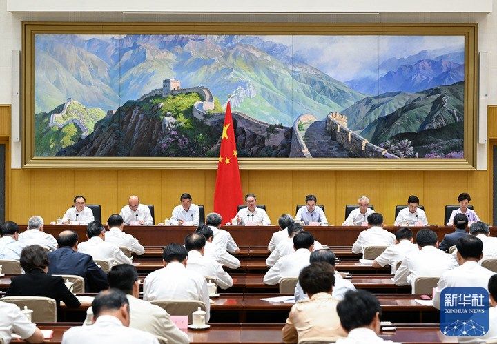 https://img-xhpfm.xinhuaxmt.com/News/202308/813d7b64c9dc45f1bd3bf16244318d6d.jpg?x-oss-process=image/resize,w_1000/auto-orient,1/quality,Q_80